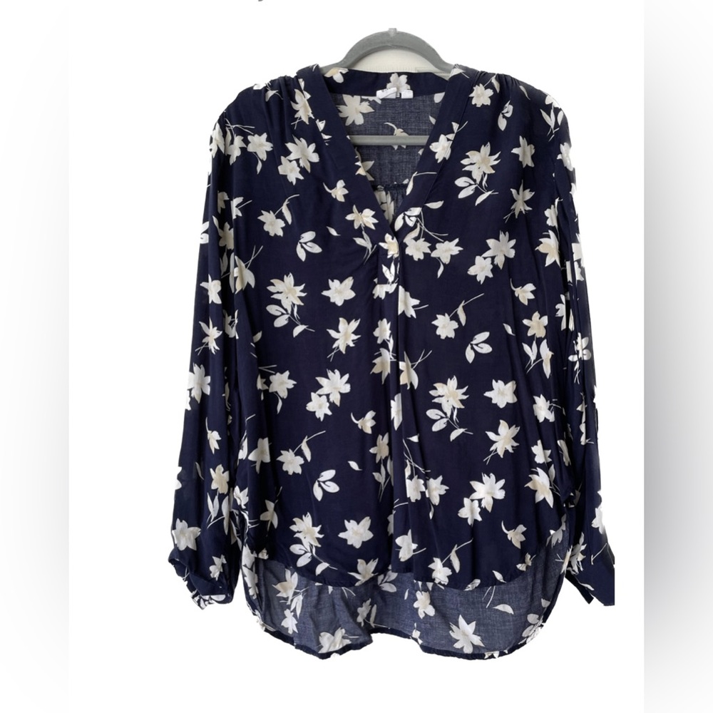Large Women’s floral V-neck blouse